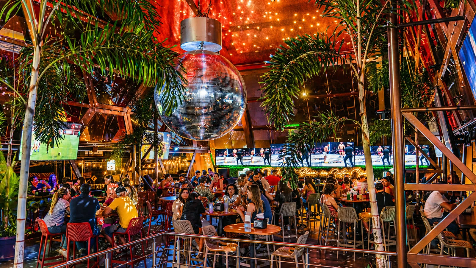Kenko Cocktail Garden’s colorful interior